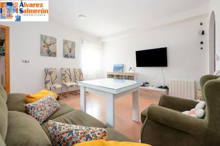 Pis  Calle arcos. Bonito piso totalmente reformado en albolote con 2 habitaciones