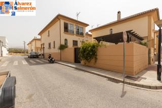 Chalet  Calle poleo. Exclusiva casa independiente en el chaparral, albolote. una joya