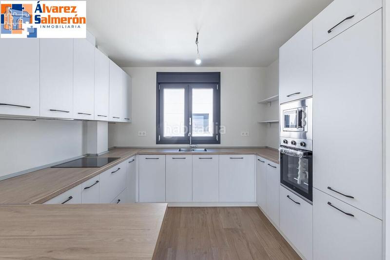 Foto bf708195-74ad-4262-988e-6cddb2102a2e. Duplex dans avenida de Poniente 14 dans Poniente Armilla
