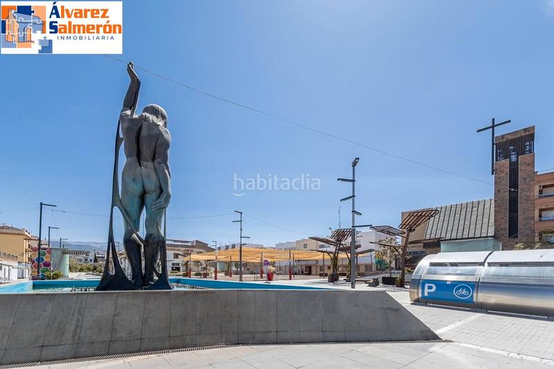 Foto e14d42ff-fe96-47b7-b74f-ebf23876dd73. Duplex dans avenida de Poniente 14 dans Poniente Armilla