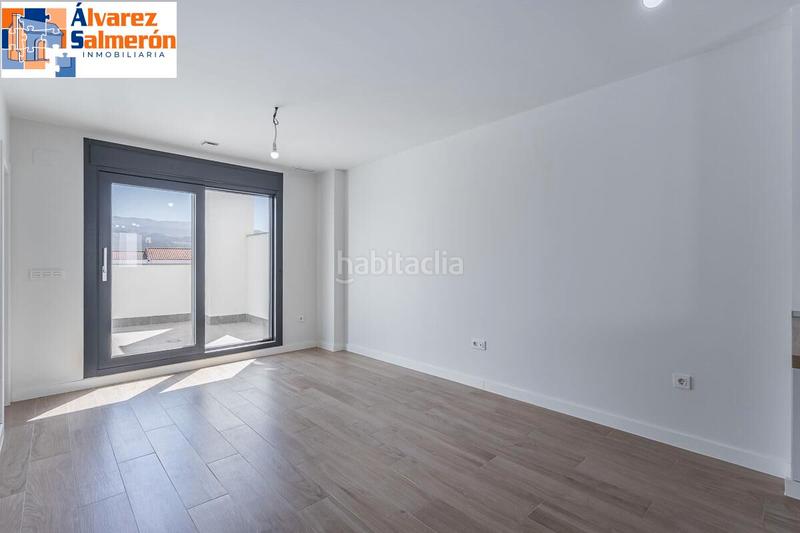 Foto e4aa05a4-def3-486d-9242-7ceadc44675f. Duplex dans avenida de Poniente 14 dans Poniente Armilla