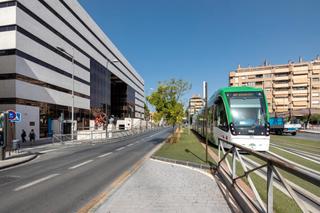 Pis  Calle faisán. Venta de piso totalmente reformado y equipado en granada (zona j