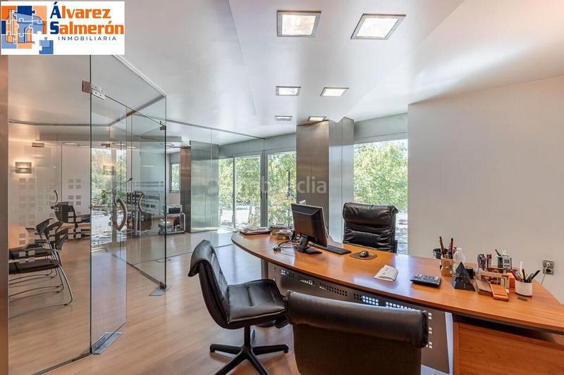 Foto 0fa23c52-7f7d-40df-8d60-9eb690908abe. Geschäftsraum in plaza de carretas 5 in San Matías - Realejo Granada