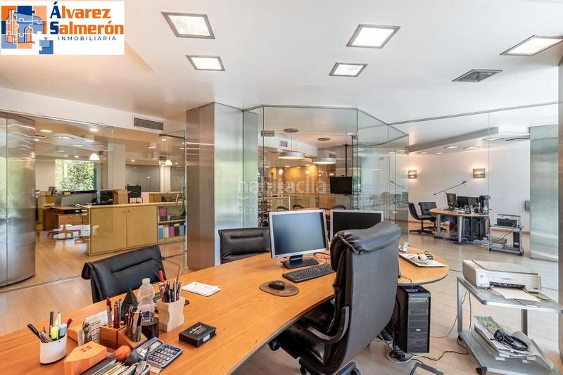 Foto 1b1e57f7-a2c3-450e-ba59-9ee9f7bafeb4. Geschäftsraum in plaza de carretas 5 in San Matías - Realejo Granada