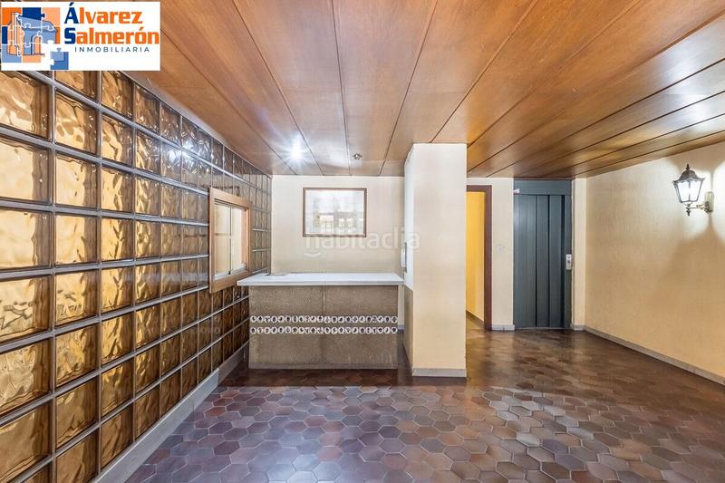 Foto 23a697c4-1f06-40e5-a712-d62b2bbf53d5. Geschäftsraum in plaza de carretas 5 in San Matías - Realejo Granada