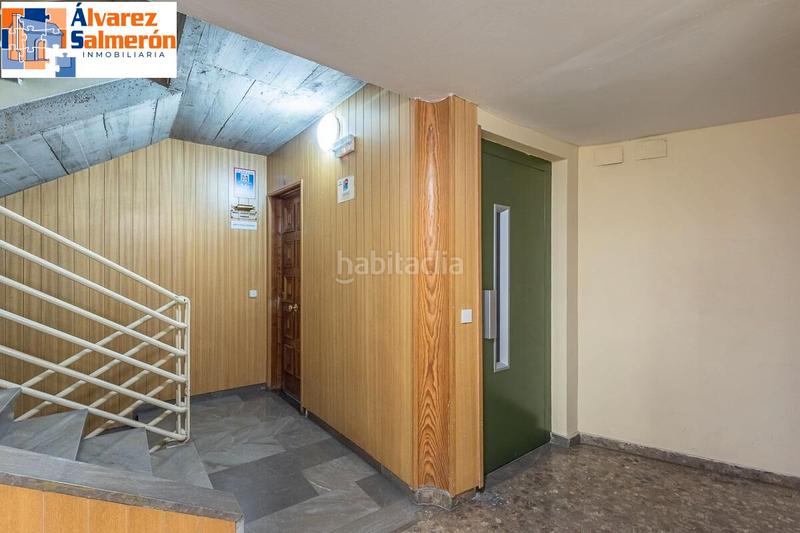 Foto 28ab913c-1fbe-40ae-a286-6a36af3c5ca3. Geschäftsraum in plaza de carretas 5 in San Matías - Realejo Granada