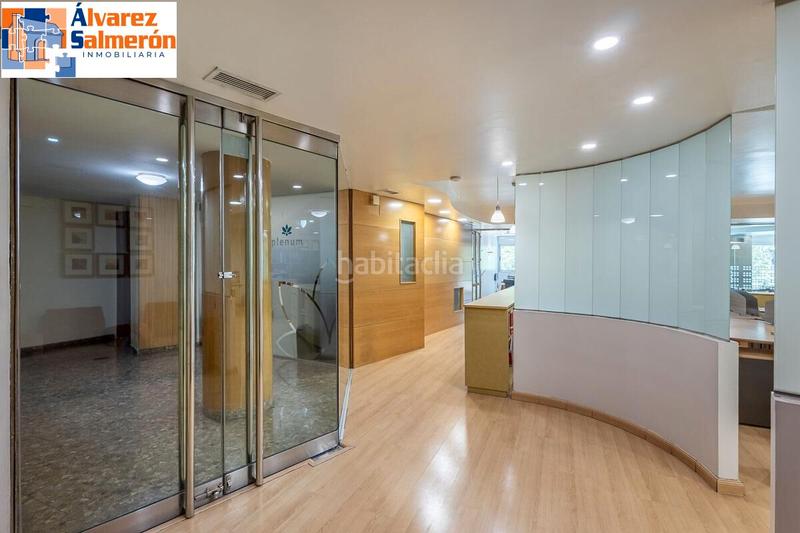 Foto 5af7e7c0-f8ef-47ef-bd03-7061ba2a8126. Geschäftsraum in plaza de carretas 5 in San Matías - Realejo Granada