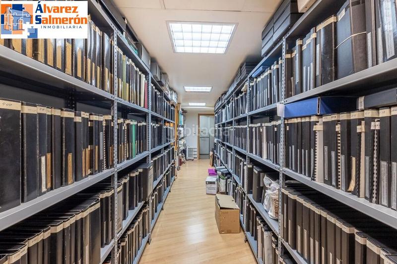 Foto a093c095-3a27-4e8f-806b-f9c495581939. Geschäftsraum in plaza de carretas 5 in San Matías - Realejo Granada