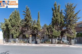 Wohngrundstück  Avenida diputación. Magnifico terreno urbano en esquina con la orientacion ideal en