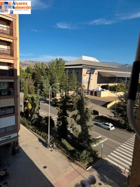 Foto 96ca39d8-089c-4c61-af22-e50e0dc0f185. Alquiler piso  amueblado en palacio de deportes en Granada