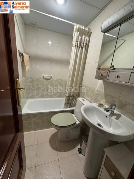 Foto 63905409-6971-49c7-9078-e139304e4214. Location appartement avec chauffage parking dans Barrio de Zaidín Granada