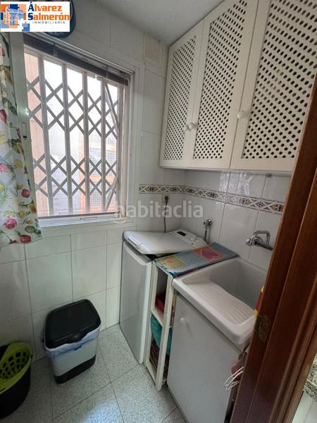 Foto 9e11e84c-bb7a-4d8d-823c-9449a092a7cf. Rent flat with heating parking in Barrio de Zaidín Granada