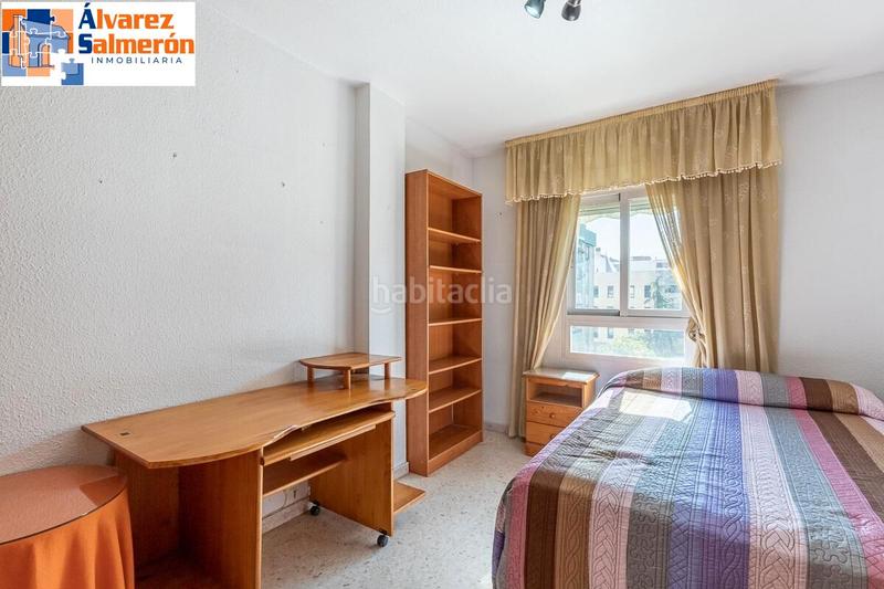 Foto 9636aefb-3cf4-4b5b-8fc2-f4c858413293. Appartement avec chauffage parking dans Pajaritos Granada