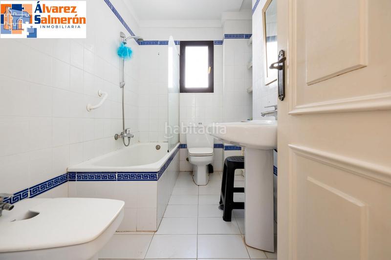 Foto 46aee464-0595-400d-a629-e387ab80b74b. Casa pareada magnifica casa pareada en calahonda en Motril