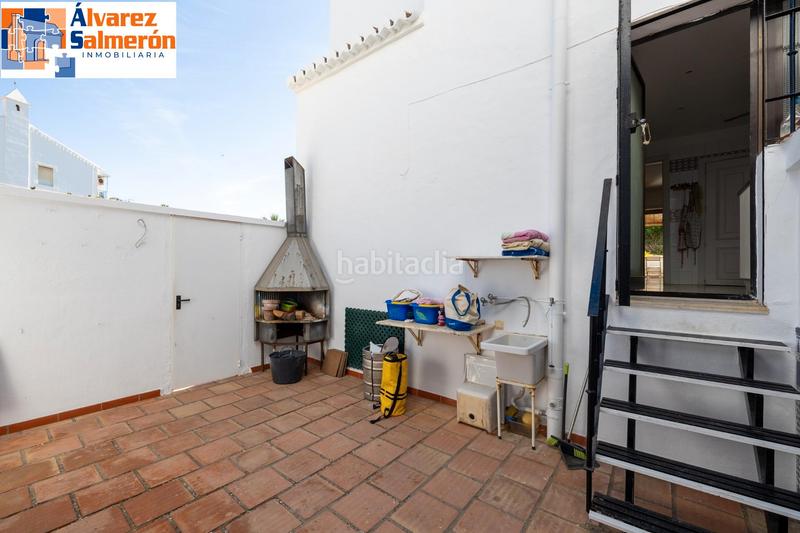 Foto d85654de-ecc3-43ed-b0d7-995aa7dfcf0e. Casa pareada magnifica casa pareada en calahonda en Motril