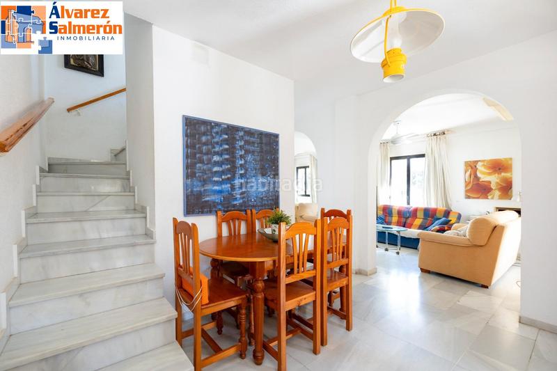 Foto f57774ea-4cce-4984-8d0d-e7b7999b17e9. Casa pareada magnifica casa pareada en calahonda en Motril