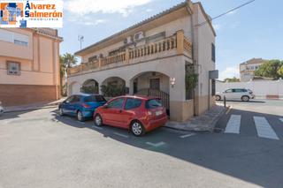 Maison  Calle vicente aleixandre. Casa en armilla con terraza, patio y amplia cochera
