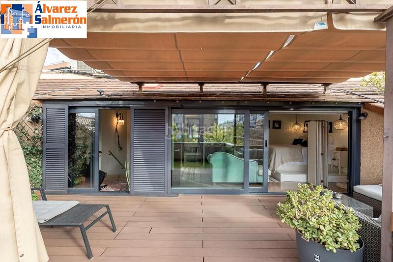 Foto e9789494-e7ed-4060-9a19-ab8b005bc522. Dúplex ático dúplex en plaza san lázaro en Plaza de Toros Granada