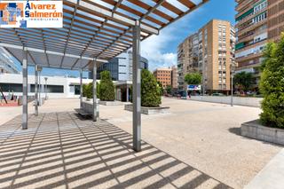 Pis  Calle las flores. Piso en venta en calle arabial, centro - granada