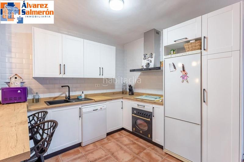 Foto cf0dd1ee-fd75-4070-a3f0-59b3c9f7258b. Chalet con riscaldamento parcheggio piscina in Padul