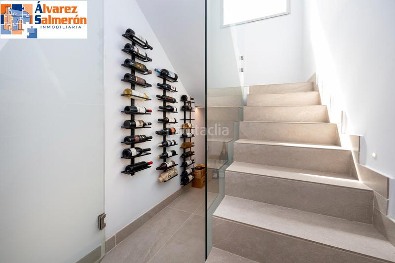 Foto 2bfeff6d-033d-4061-b5f5-2a6680fb4c70. Xalet amb calefacció a Calahonda - Carchuna Motril