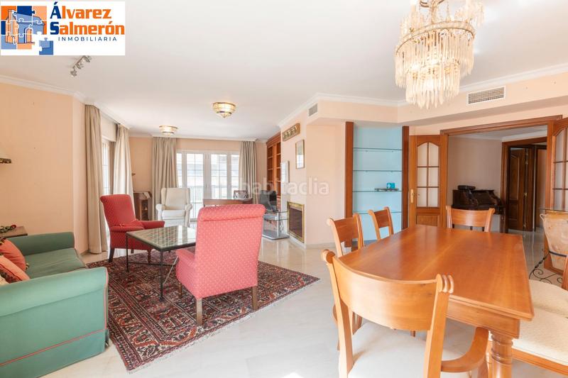 Foto 0fcb89bd-8117-4962-9901-2399d4396572. Appartement dans calle madre teresa 1 dans Centro - Sagrario Granada