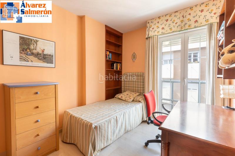Foto 3b27c2c1-5f94-4e74-b60c-c33233cc5da6. Appartement dans calle madre teresa 1 dans Centro - Sagrario Granada