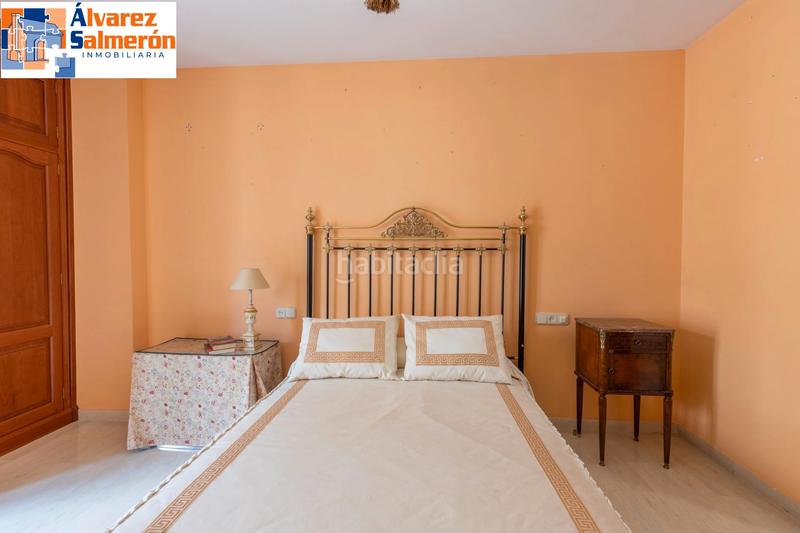 Foto 3fe3287b-8e96-45dd-a61b-a4d027505f58. Appartement dans calle madre teresa 1 dans Centro - Sagrario Granada