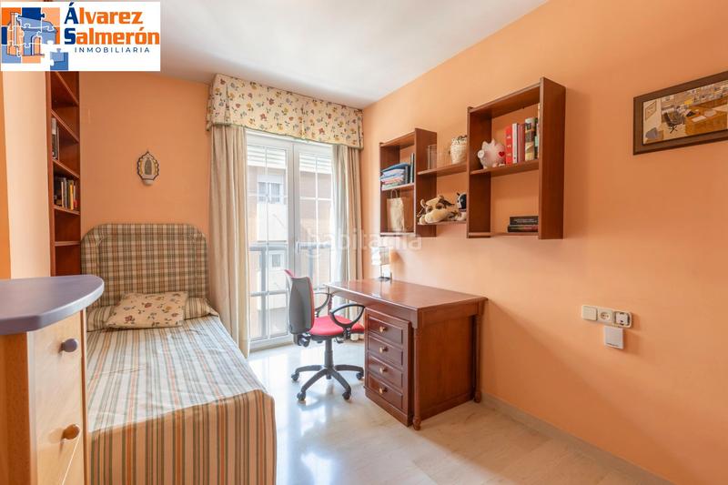 Foto c3bfa649-871e-4e2b-b567-7f5e9b067184. Appartement dans calle madre teresa 1 dans Centro - Sagrario Granada
