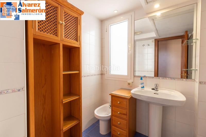 Foto f3935910-f58d-4bb7-974d-16b477621d15. Appartement dans calle madre teresa 1 dans Centro - Sagrario Granada