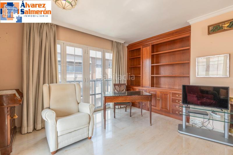 Foto f9001b73-2a1b-4935-9a66-86a17f6ee87d. Appartement dans calle madre teresa 1 dans Centro - Sagrario Granada