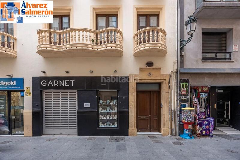 Foto 3db92b2d-a21c-4b58-bd2f-a2f3cc4f4515. Alquiler apartamento ¡¡¡¡fabuloso apartamento en la mismisima calle puentezuelas frente a zara!!!! en Granada