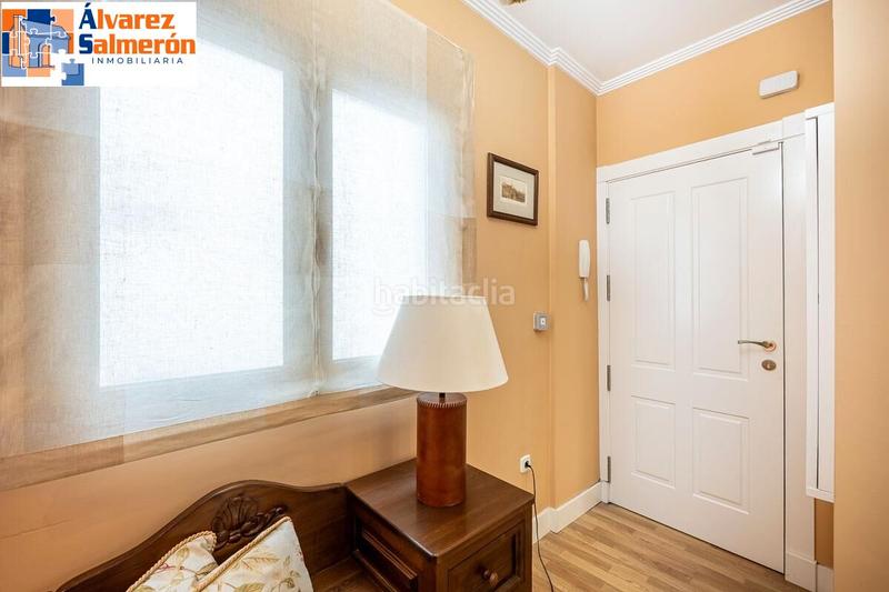 Foto 80a32aae-8b2b-4e83-ba6f-734d7cf1bda4. Alquiler apartamento ¡¡¡¡fabuloso apartamento en la mismisima calle puentezuelas frente a zara!!!! en Granada