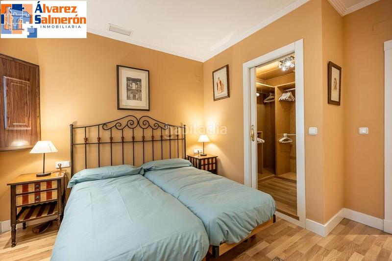 Foto 3be3e4a8-5968-46d2-a61c-033c3beccba5. Miete appartement mit heizung in Centro - Sagrario Granada