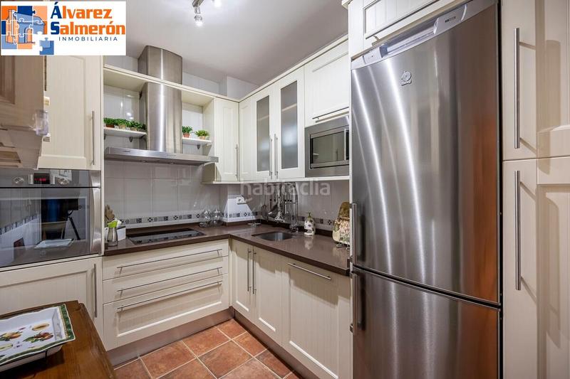 Foto 5a8ce309-e40c-48d4-bb01-8f5c9c02cf03. Miete appartement mit heizung in Centro - Sagrario Granada