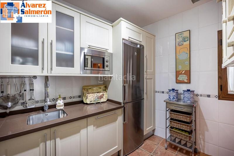 Foto 8db258bc-b089-4710-a896-192d972aae24. Miete appartement mit heizung in Centro - Sagrario Granada