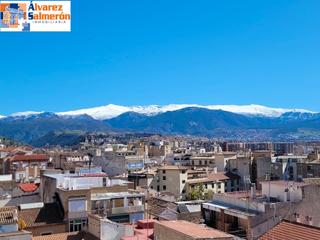 Àtic  Calle recogidas. Vistas únicas en el corazón de granada