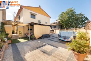 Doppelhaus  Calle el greco. ¡vivienda en esquina en las gabias!