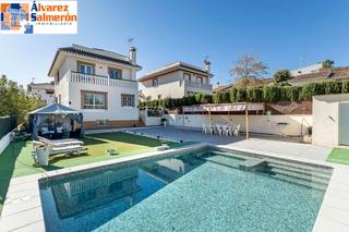 Chalet  Calle portugal. Chalet independiente en los rebites