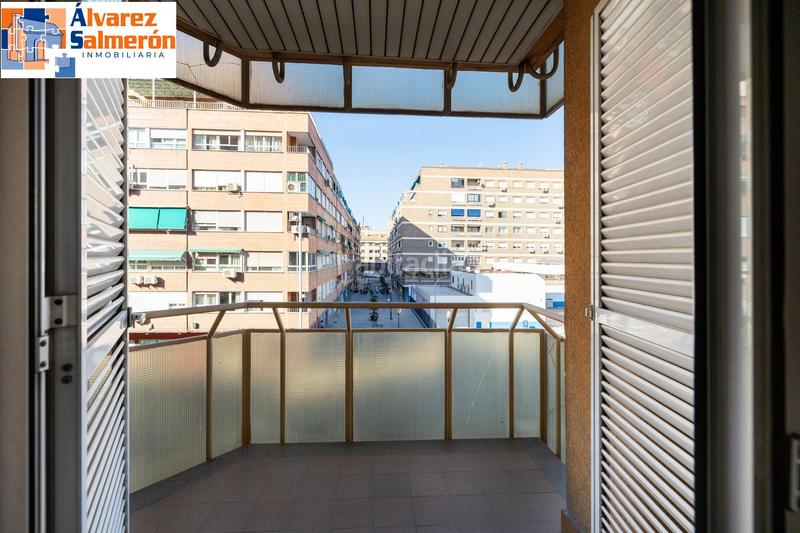 Foto 8a1338b7-fe3c-4989-95ca-e9bb41c8a41c. Appartement dans Camino de Ronda Granada