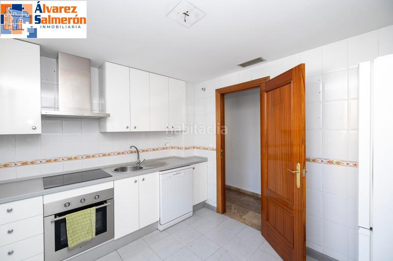 Foto a47ca9fa-7f2a-4d82-acf8-241cdb879c15. Appartement dans Camino de Ronda Granada