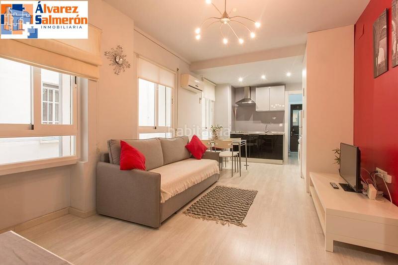 Foto 8f66ebdf-b9a2-4e7f-bc47-e1e347989506. Etagenwohnung in Centro - Sagrario Granada