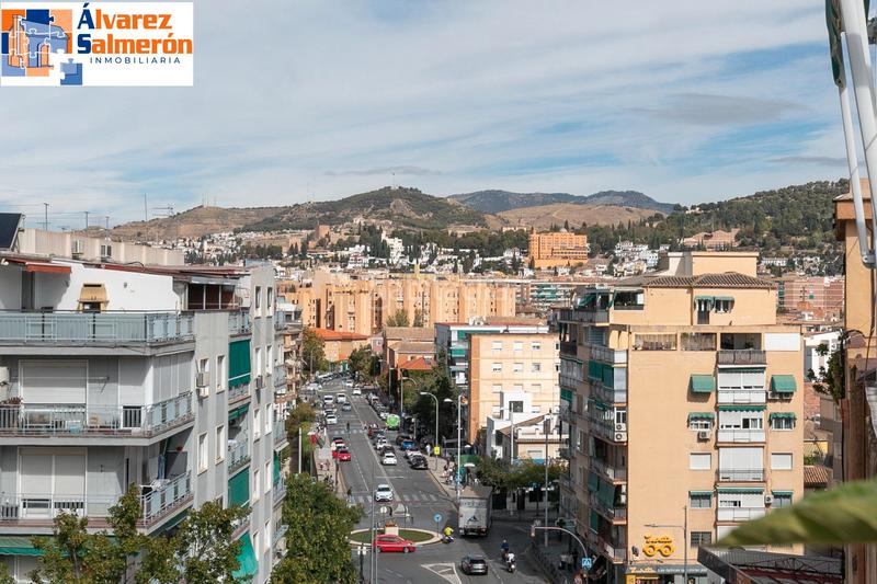 Foto 95b52d9e-0d7f-4455-aff9-176ff2ba7131. Attique dans Barrio de Zaidín Granada