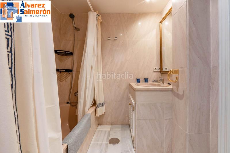 Foto 599c7f11-0360-4ff5-99c9-699fe90bb05c. Appartement mit heizung parking in Centro - Sagrario Granada