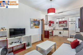 Pis  Calle salvador. Encantador apartamento en planta baja en el corazón del realejo,