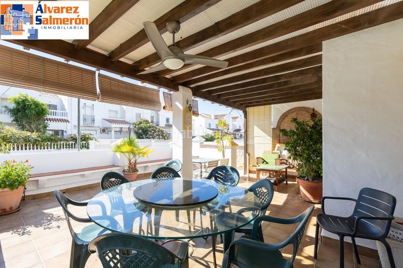 Foto 1b8d5773-f86c-4ebd-9c50-6b305d7d8aea. Casa aparellada a Calahonda - Carchuna Motril