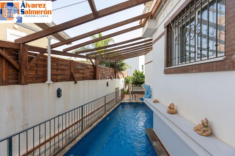 Foto 33d5b90e-b7ec-4b45-b755-954dd8339aa0. Xalet amb calefacció aparcament piscina a Motril ciudad Motril