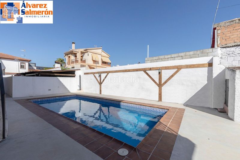 Foto a74c6a3a-54e5-4813-ba85-fad0e8a6bbba. Casa adossada amb calefacció aparcament piscina a Ogíjares