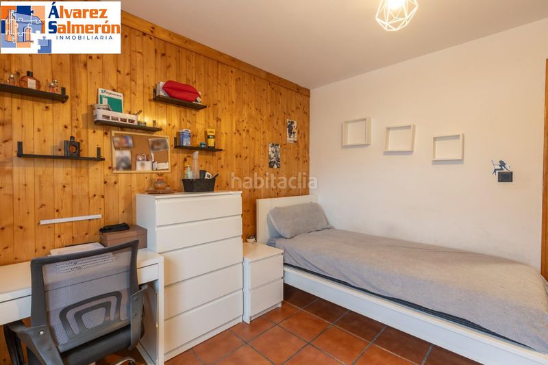 Foto ab8bad08-a4cb-4cfe-ac98-8d5641e01d96. Casa adossada amb calefacció aparcament piscina a Ogíjares
