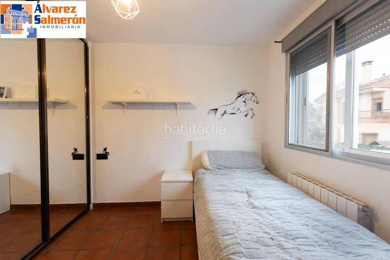 Foto fb272475-7bb8-44d1-9297-bb9c7c21de8d. Casa adossada amb calefacció aparcament piscina a Ogíjares